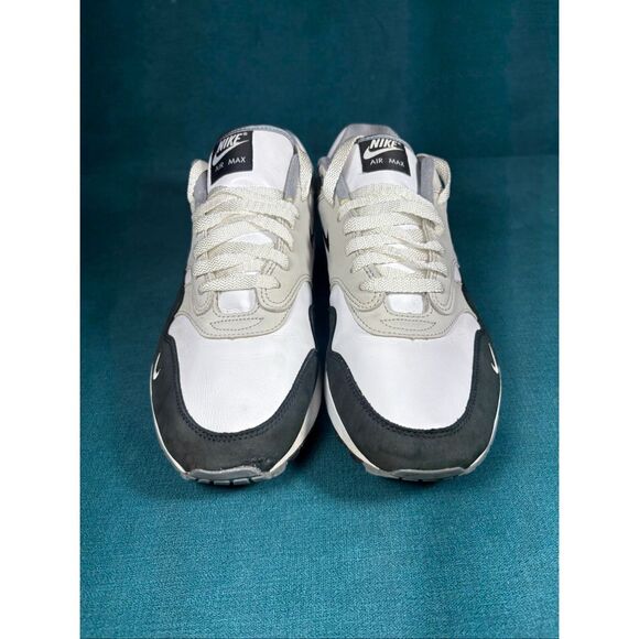 Nike Air Max 1 Jewel  Men’s 12.5 / Women’s 14 White Black